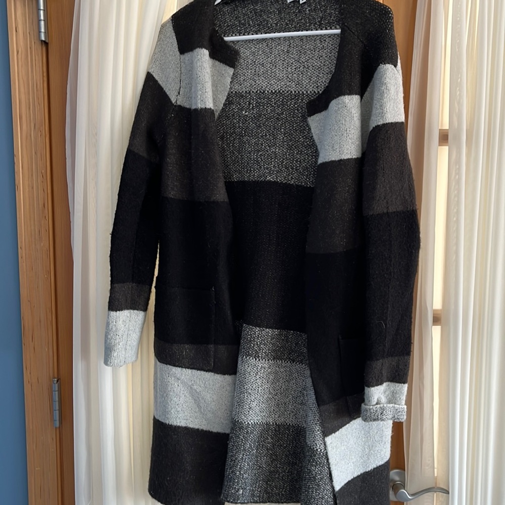 Women's long cardigan